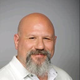 Ari Saperstein